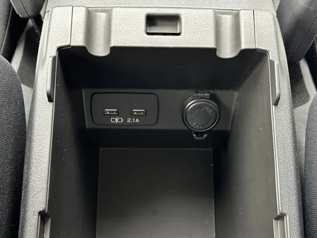 インプレッサ(スバル)1.6I-Lアイサイト中古車 23