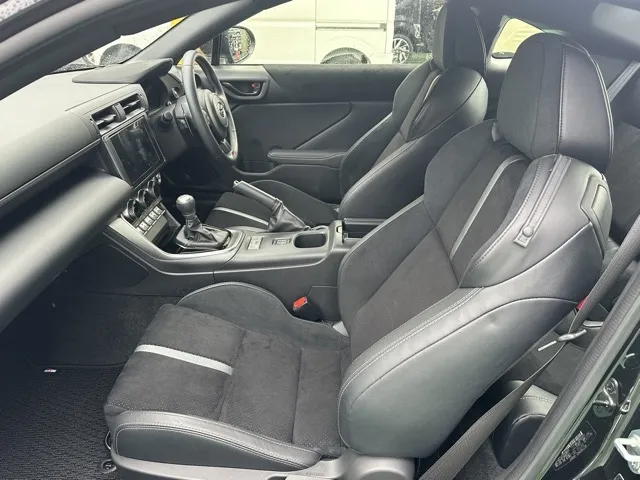 GR86(トヨタ)RZ AT中古車 3