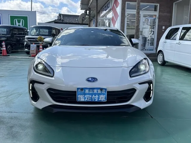 BRZ(スバル)R 6MT中古車 20