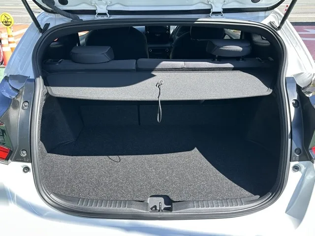 GRヤリス(トヨタ)RS AT中古車 9