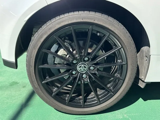 GRヤリス(トヨタ)RS AT中古車 12