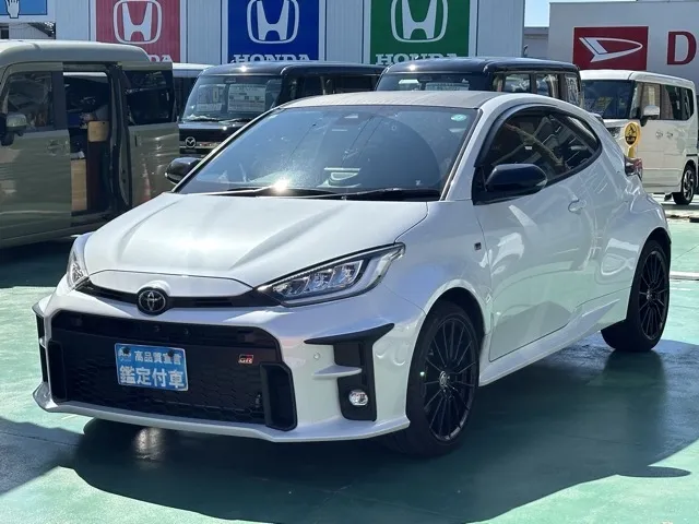 GRヤリス(トヨタ)RS AT中古車 1