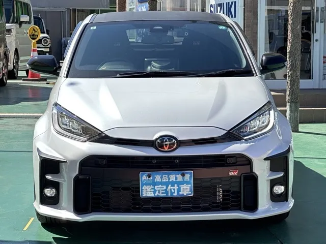 GRヤリス(トヨタ)RS AT中古車 29