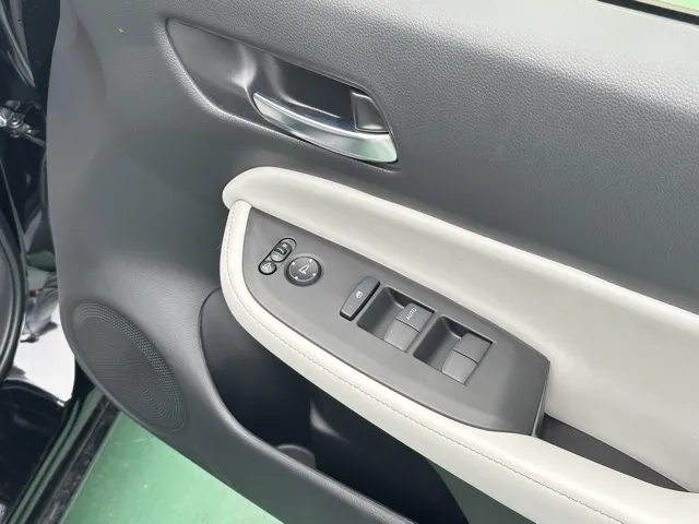 フィット(ホンダ)HOME（ホーム）登録済未使用車 12