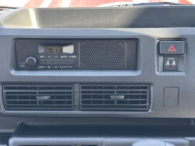ハイゼット(ダイハツ)デラックス AT届出済未使用車 14