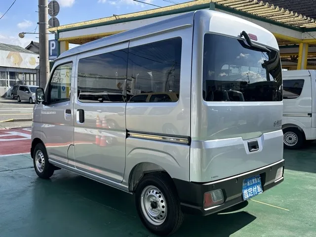 ハイゼット(ダイハツ)デラックス AT届出済未使用車 2