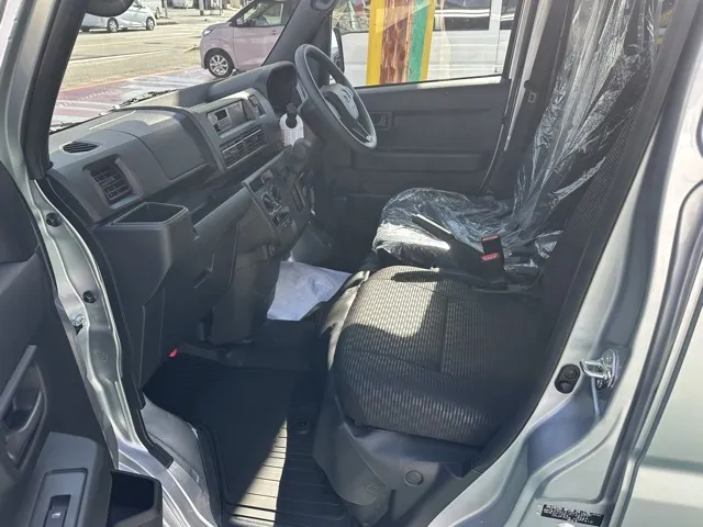 ハイゼット(ダイハツ)デラックス AT届出済未使用車 3