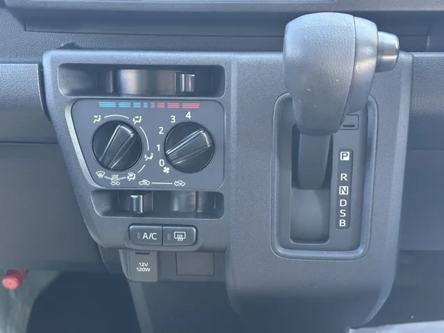 ハイゼット(ダイハツ)デラックス AT中古車 15