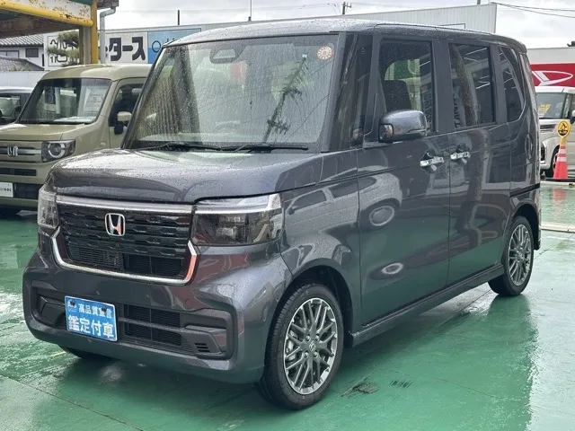 N-BOX(ホンダ)N-BOXカスタムターボ届出済未使用車 1