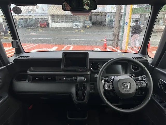 N-BOX(ホンダ)N-BOXカスタムターボ届出済未使用車 7