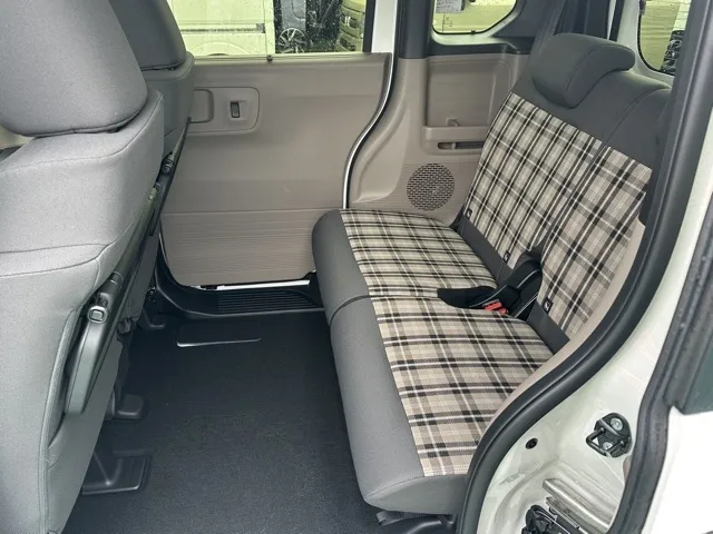 N-BOX(ホンダ)JOY届出済未使用車 4
