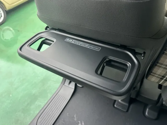 N-BOX(ホンダ)JOY届出済未使用車 8