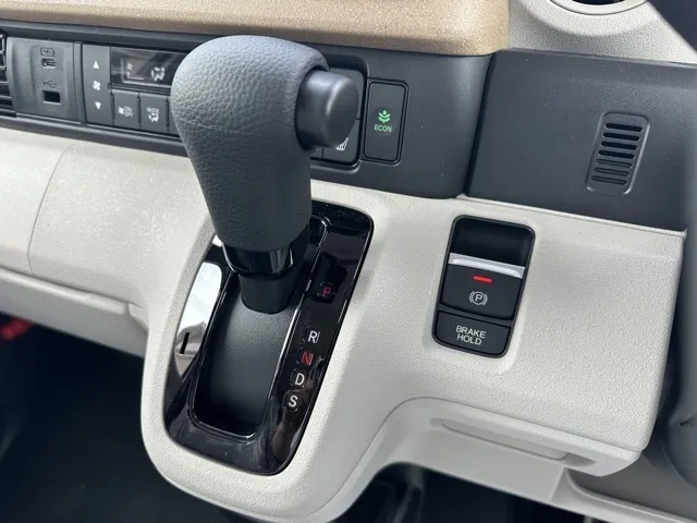 N-BOX(ホンダ)N-BOX届出済未使用車 17
