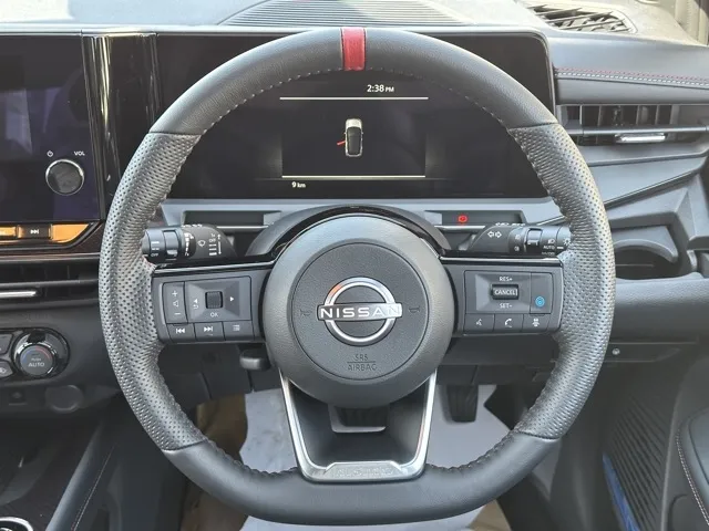 オーラ(ニッサン)ニスモ チューンドeパワー 寒冷地 4WD登録済未使用車 6