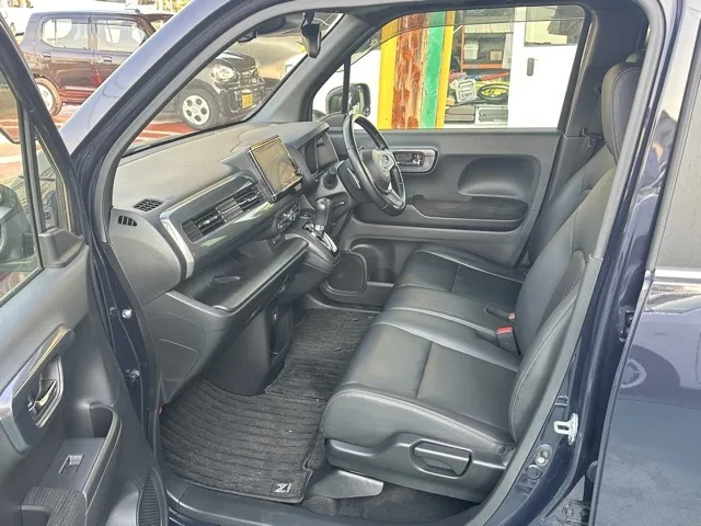 N-WGN(ホンダ)カスタムLターボ ホンダセンシング中古車 3