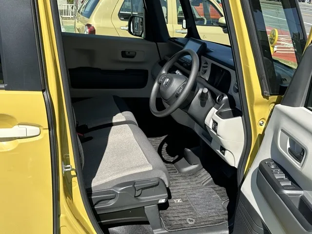 N-BOX(ホンダ)N-BOX ファッションスタイル コンフォートＰ中古車 15