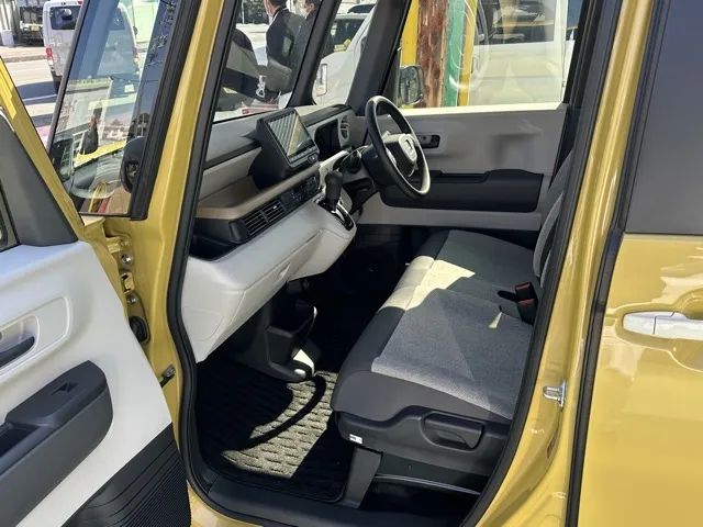 N-BOX(ホンダ)N-BOX ファッションスタイル コンフォートＰ中古車 3