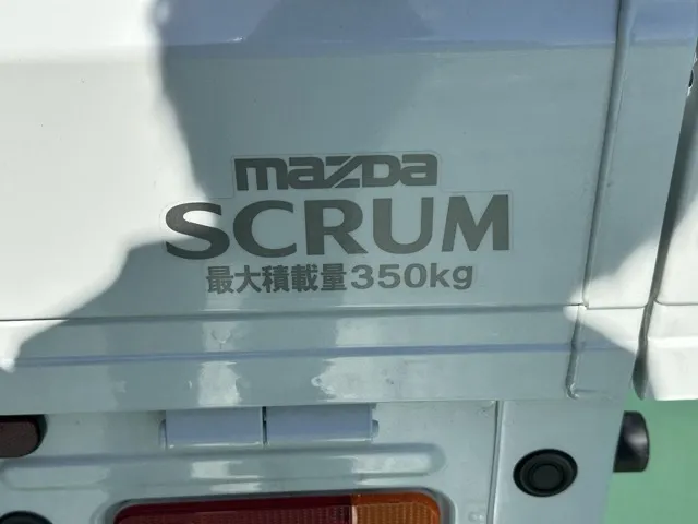 スクラムトラック(マツダ)KC 4WD 5MT届出済未使用車 8