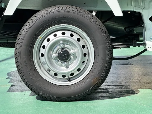 スクラムトラック(マツダ)KC 農繁仕様 4WD 5MT届出済未使用車 7
