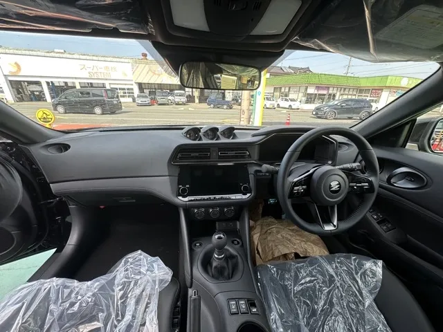 フェアレディZ(ニッサン)バージョンST 6MT登録済未使用車 5