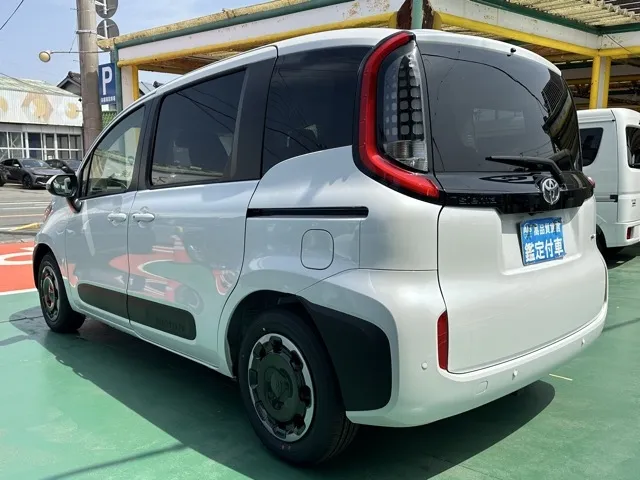 シエンタ(トヨタ)ハイブリッドZ 7人乗り登録済未使用車 2