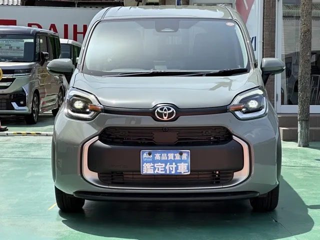 シエンタ(トヨタ)ハイブリッドZ 7人乗り登録済未使用車 29