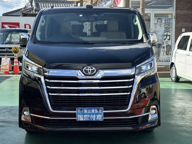 グランエース(トヨタ)プレミアム 6人中古車 29