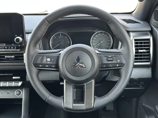 トライトン(三菱)GSR中古車 6
