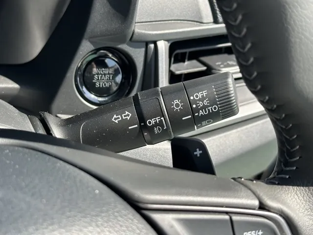 WR-V(ホンダ)Z登録済未使用車 15