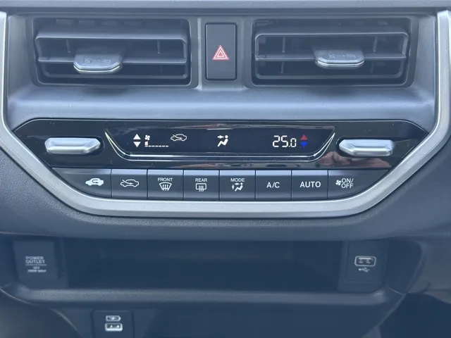 WR-V(ホンダ)Z登録済未使用車 16