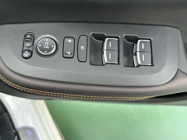 ZR-V(ホンダ)e：HEV Z ４ＷＤ 中古車 13