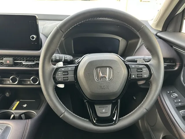 ZR-V(ホンダ)e：HEV Z ４ＷＤ 中古車 8