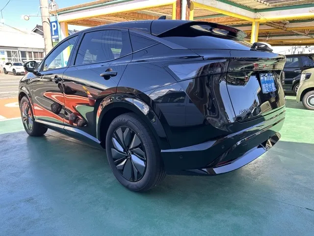 アリア(ニッサン)B6 e-4ORCE中古車 2
