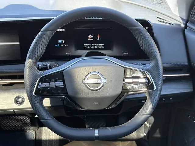 アリア(ニッサン)B6 e-4ORCE中古車 6