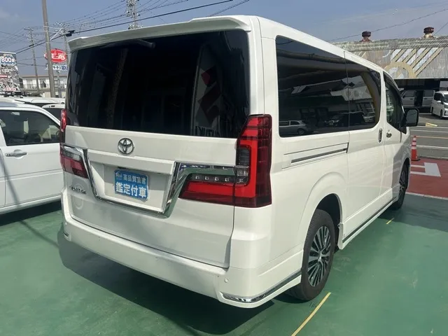 グランエース(トヨタ)G 8人中古車 11