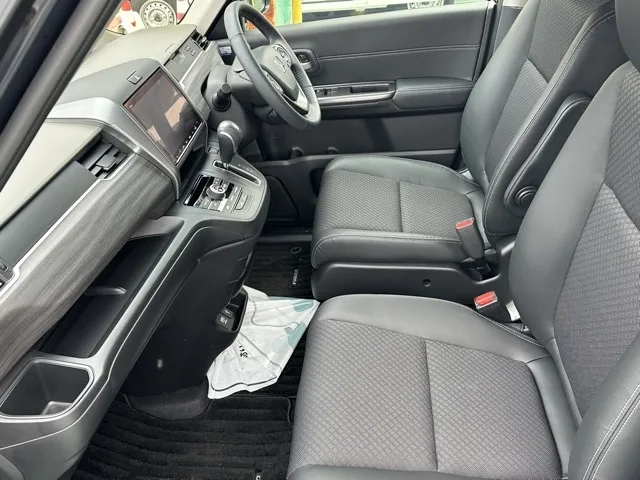 フリード(ホンダ)G Sパッケージ中古車 3