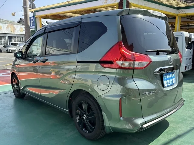 フリード(ホンダ)G BLACK STYLEレンタＵＰ 2