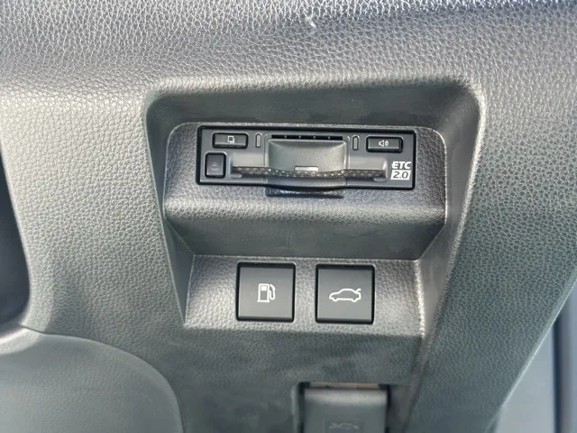 クラウン(トヨタ)G アドバンスド デジタルインナーミラー登録済未使用車 13