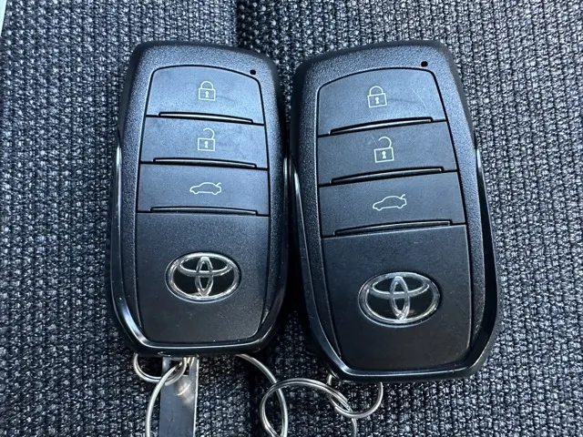 クラウン(トヨタ)G アドバンスド デジタルインナーミラー登録済未使用車 25