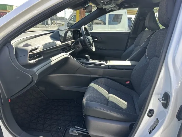 クラウン(トヨタ)G アドバンスド デジタルインナーミラー登録済未使用車 3