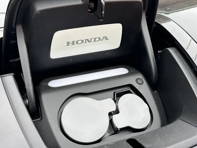 HONDAe(ホンダ)アドバンス中古車 10