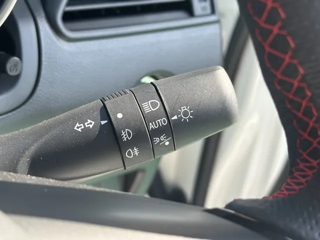 スイフト(スズキ)ベースグレード　セーフティパッケージ 全方位カメラ MT中古車 17