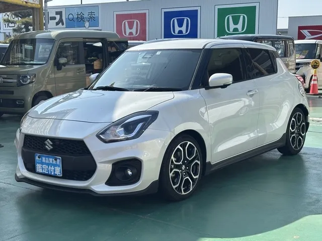 スイフト(スズキ)ベースグレード　セーフティパッケージ 全方位カメラ MT中古車 1