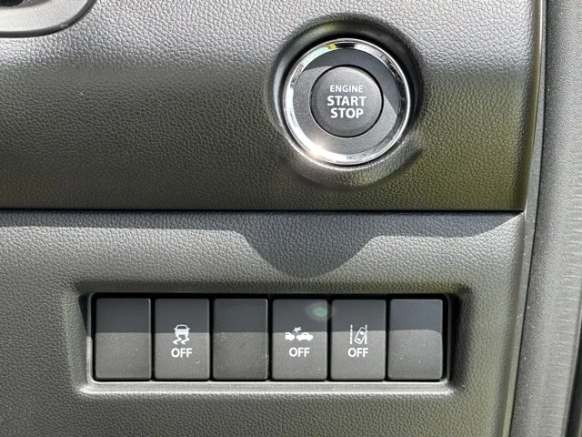 スイフト(スズキ)ベースグレード　セーフティパッケージ 全方位カメラ MT中古車 13