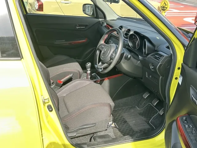 スイフト(スズキ)ベースグレード　セーフティサポート非装着車 MT中古車 12