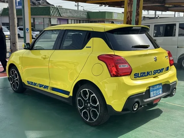 スイフト(スズキ)ベースグレード　セーフティサポート非装着車 MT中古車 2