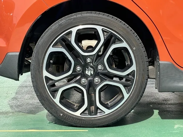 スイフト(スズキ)ベースグレード　セーフティサポート非装着車 MT中古車 10