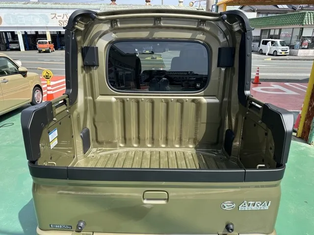 アトレー(ダイハツ)デッキバン中古車 9