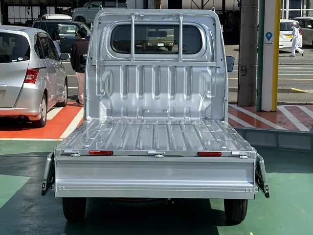ハイゼット(ダイハツ)スタンダード SA非装着車 AT 2WD届出済未使用車 7