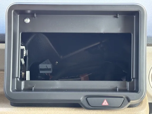 N-BOX(ホンダ)N-BOX ファッションスタイル コンフォートＰ 4WD届出済未使用車 17